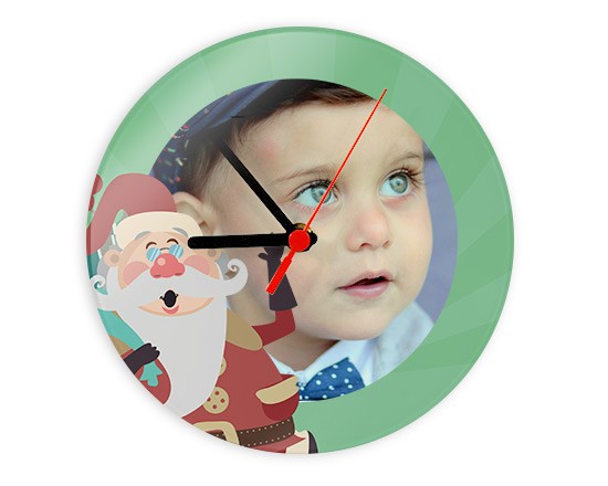 Il prezioso orologio in vetro con Babbo Natale