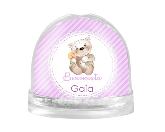 Orsetto rosa per la palla di neve