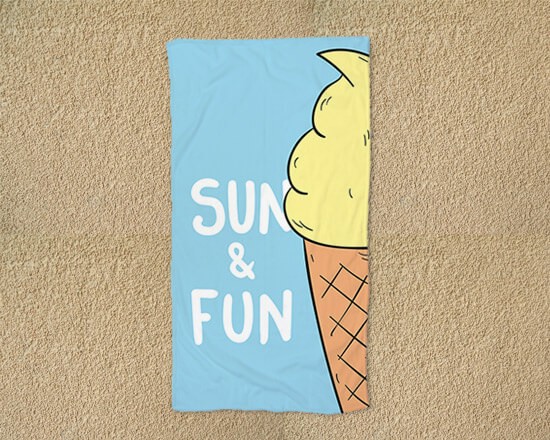 Telo mare con gelato e scritta
