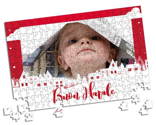 foto puzzle con grafica nel colore rosso