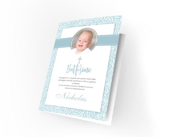 originale card con grafica celeste