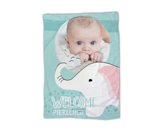 Coperta con foto e grafica con elefantino