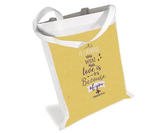 Borsa spesa con grafica gialla con scritte