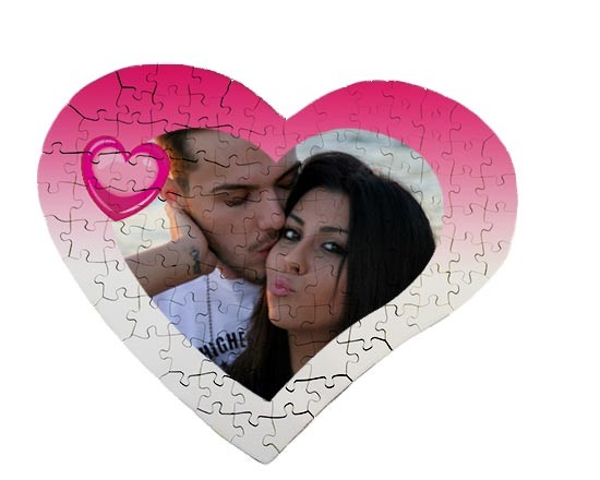 Grafica per S. Valentino su puzzle cuore
