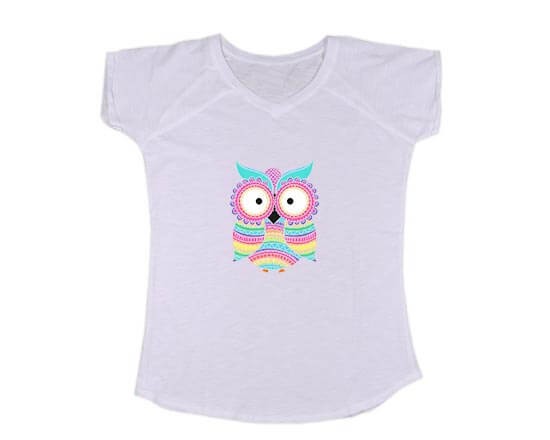 Gufo colorato su t-shirt donna