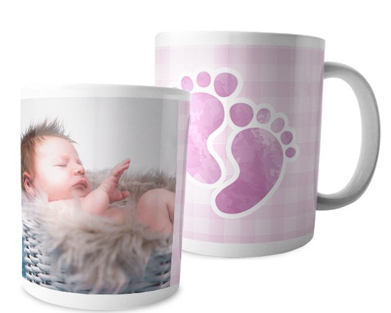 Tazza con impronte nel colore rosa