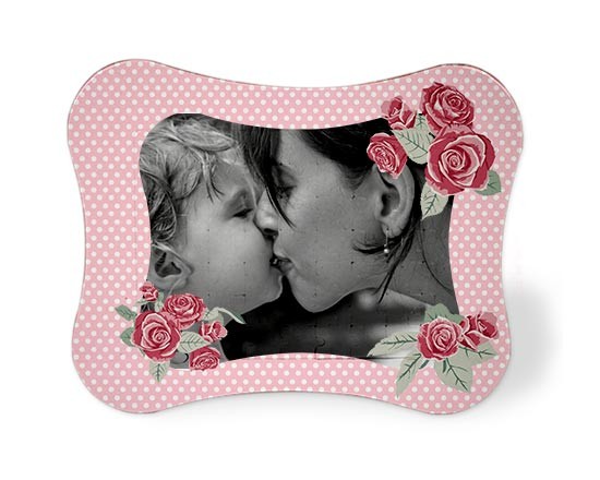 Il puzzle con cornice e grafica collage
